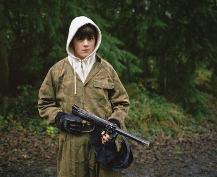 Boy-with-gun_web